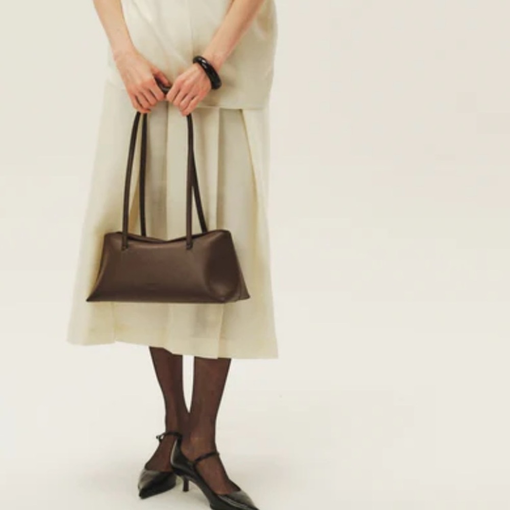 Freja Chrystie Bag in Espresso - Picture 6 of 11